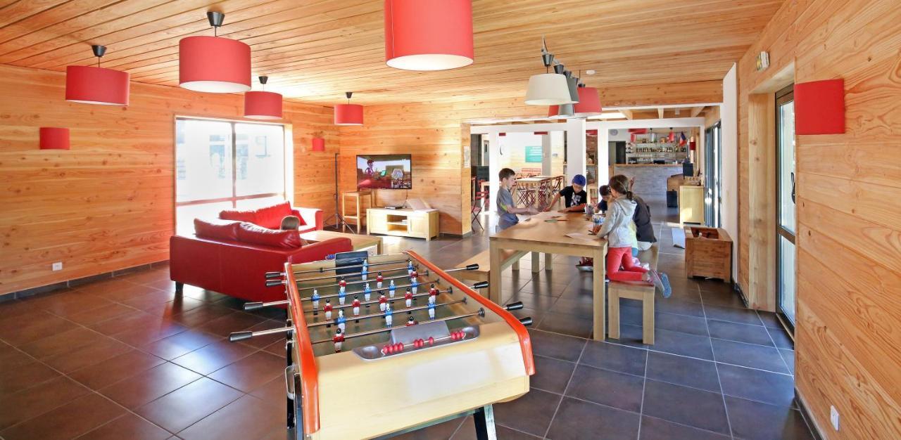 Huttopia Royat Ngoại thất bức ảnh